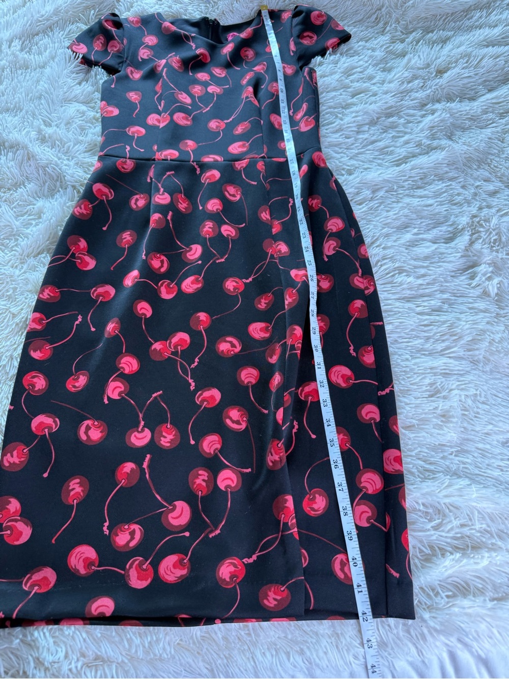 Betsey Johnson Cherry Print Sheath Dress Size 8 - Picture 9 of 13